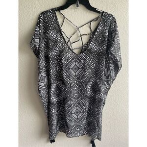 ❤️Women’s Beach Cover Up NWT